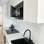 Goya - Ii - 50m Od Mora, Parking, Balkon S Pogledom Apartamento *