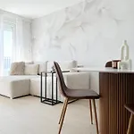 Goya - Ii - 50m Od Mora, Parking, Balkon S Pogledom Apartamento Selce