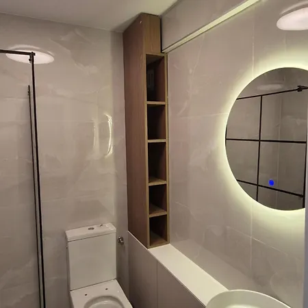 Apartmán Goya - Ii - 50m Od Mora, Parking, Balkon S Pogledom Selce