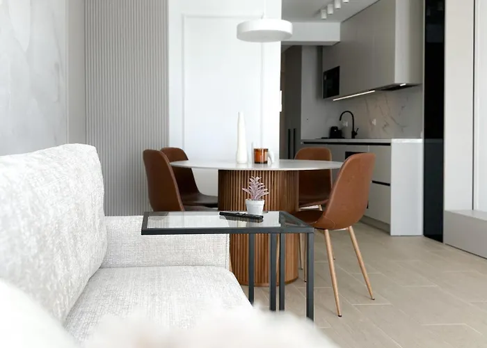 Διαμέρισμα Goya - Ii - 50m Od Mora, Parking, Balkon S Pogledom